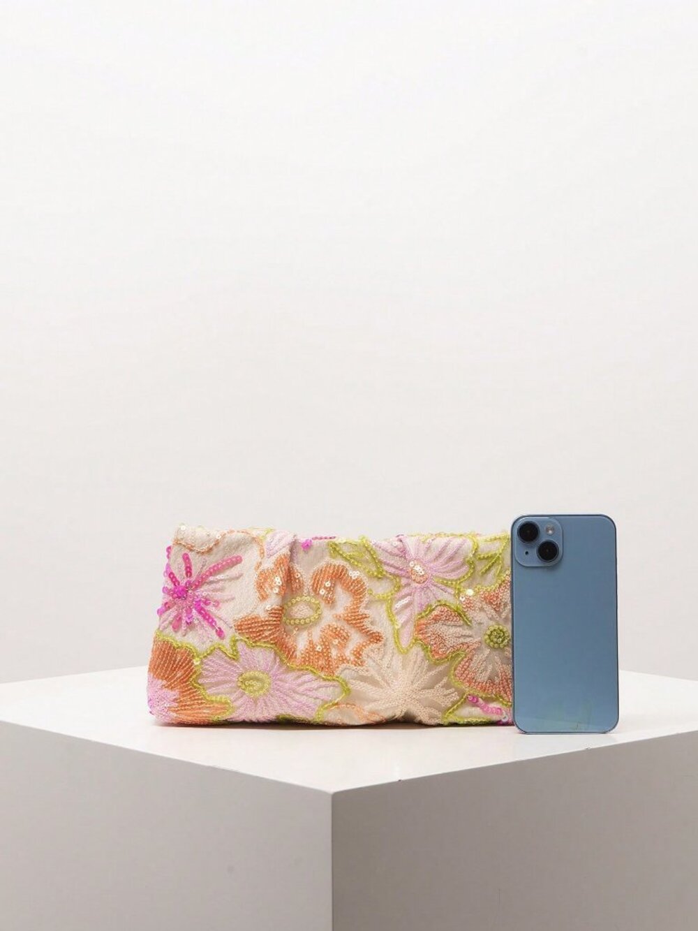 Multicolor Glamorous Women's Embroidered Pleated Sequin Floral Clutch purse - Picture 3 of 8